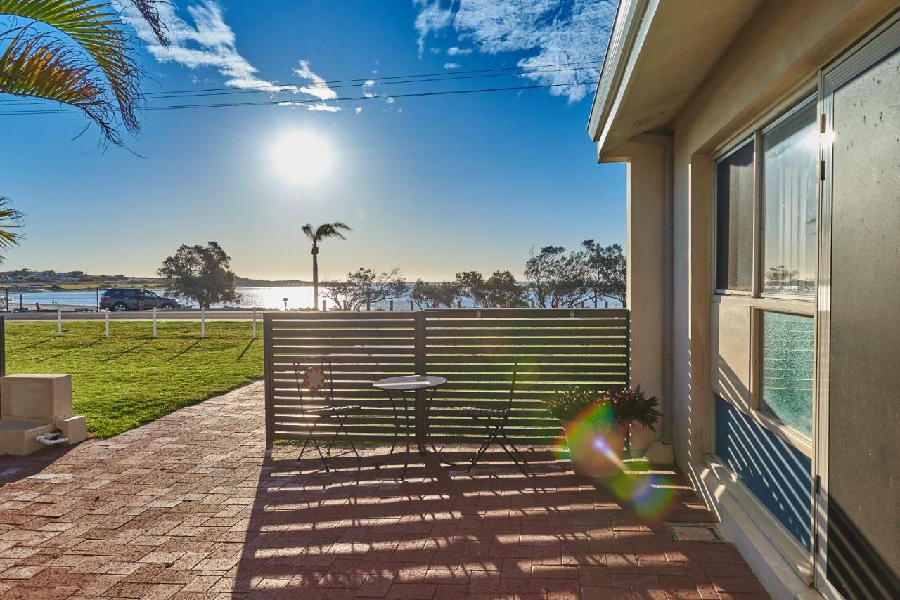 Api Pelican Beach Front Apartments Kalbarri Exteriér fotografie